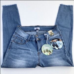 California Vintage Jeans Mid Rise Skinny Stretch Size 16 Raw Hem New